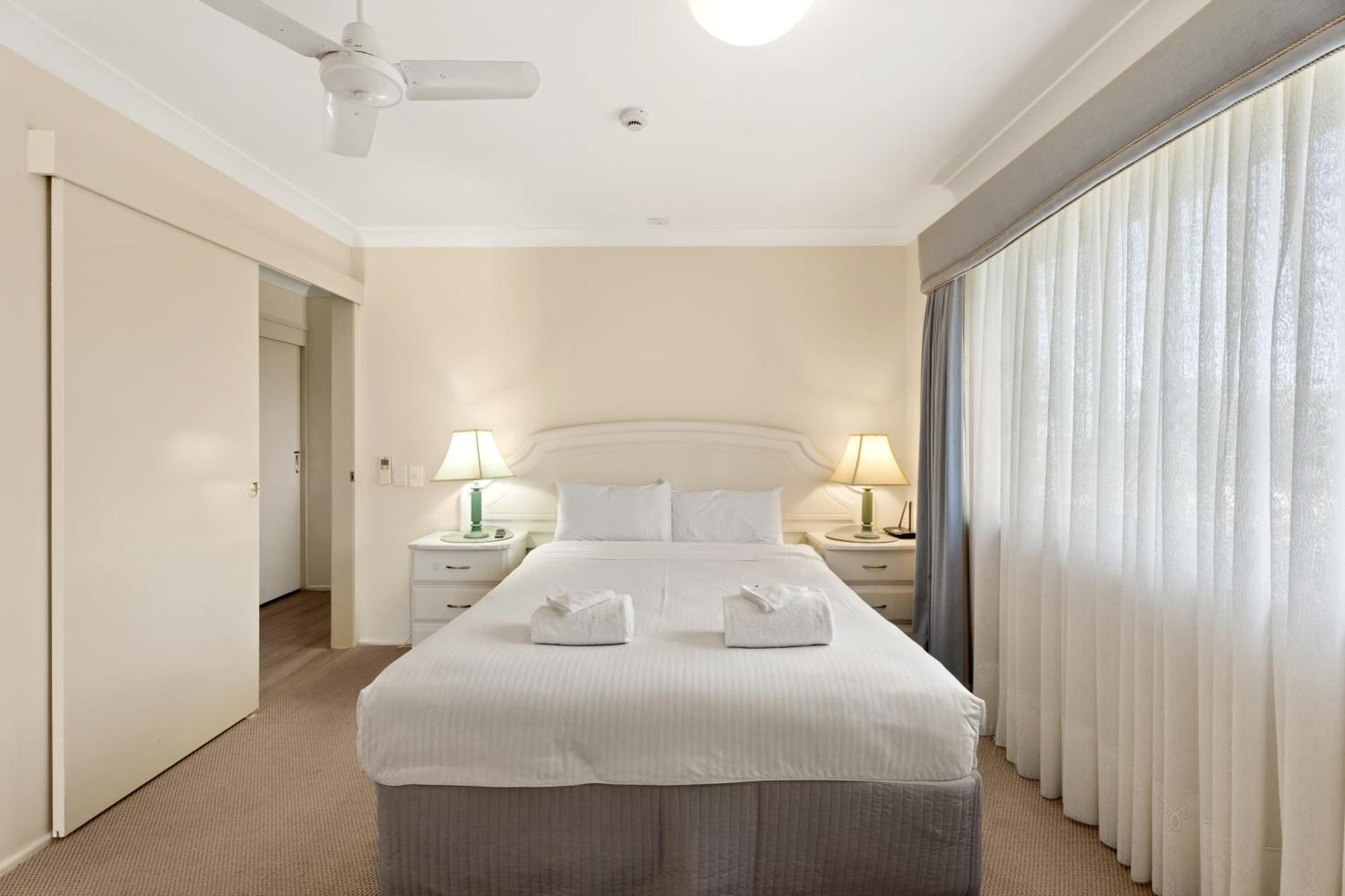 Aparthotel Charlton On The Esplanade Hervey Bay Exterior foto
