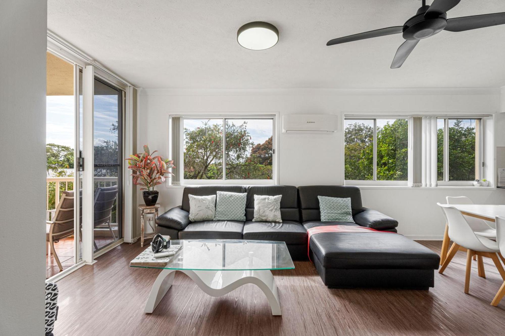 Aparthotel Charlton On The Esplanade Hervey Bay Exterior foto