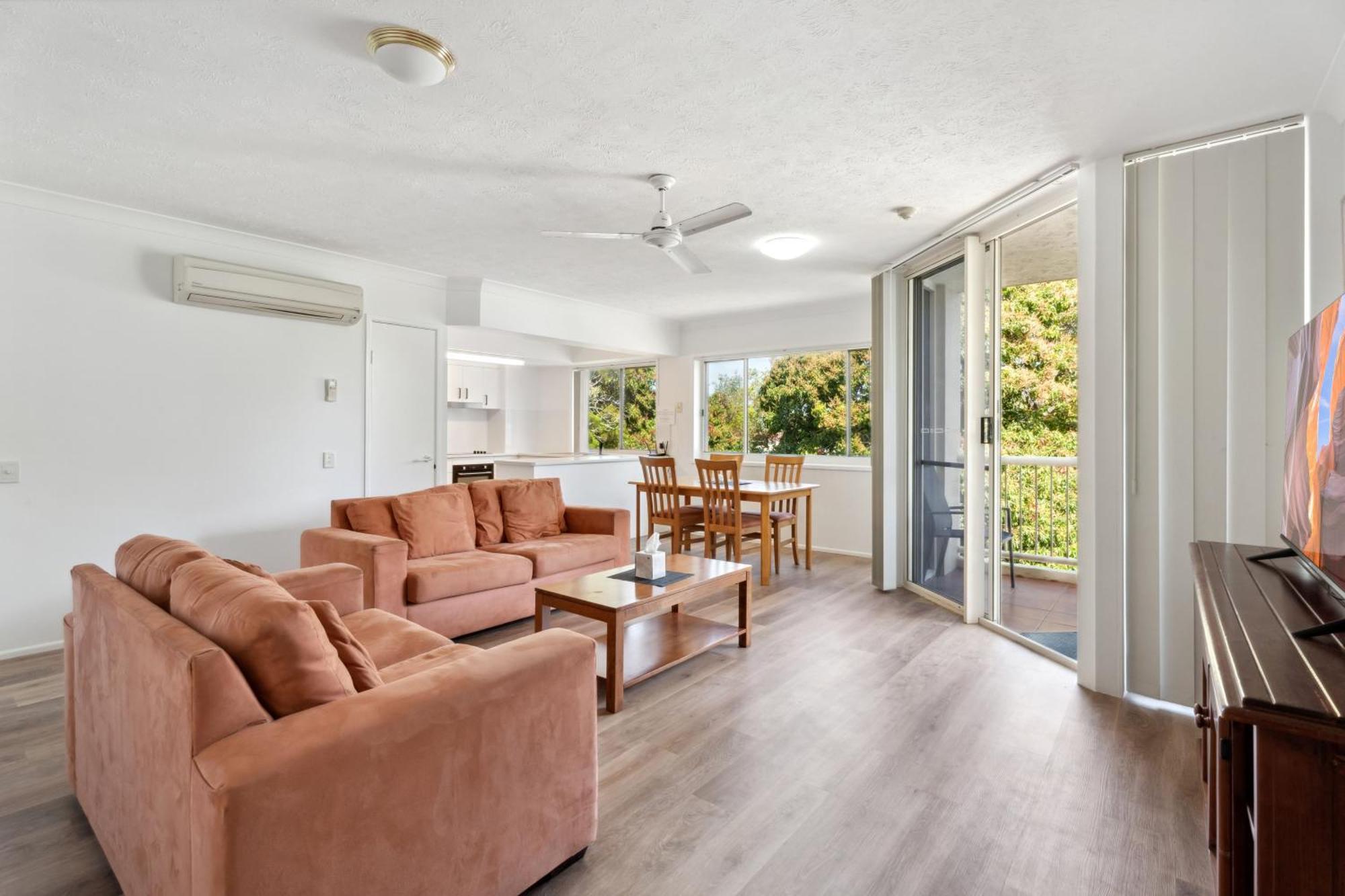 Aparthotel Charlton On The Esplanade Hervey Bay Exterior foto