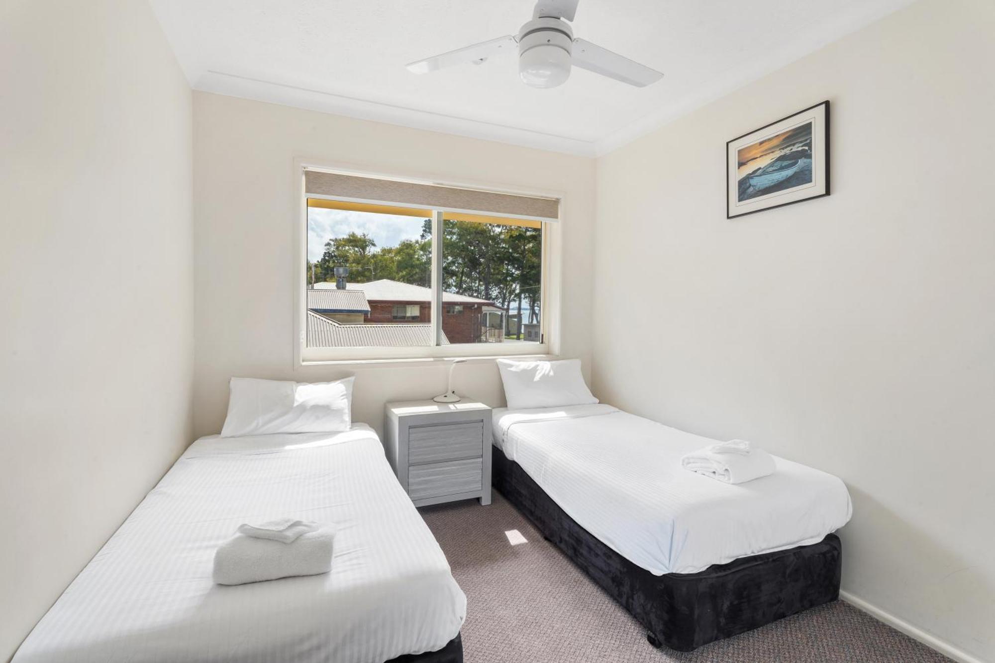 Aparthotel Charlton On The Esplanade Hervey Bay Exterior foto